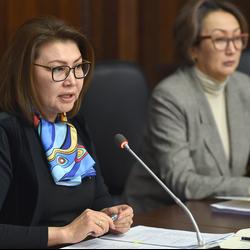Вице-премьер-министр Алтынай Өмүрбекова: Кыргызстанда коронавируска чалдыккандар жок